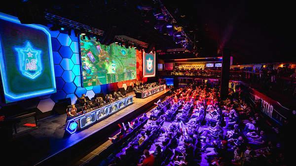 斯与乌拉圭 斯与乌拉圭