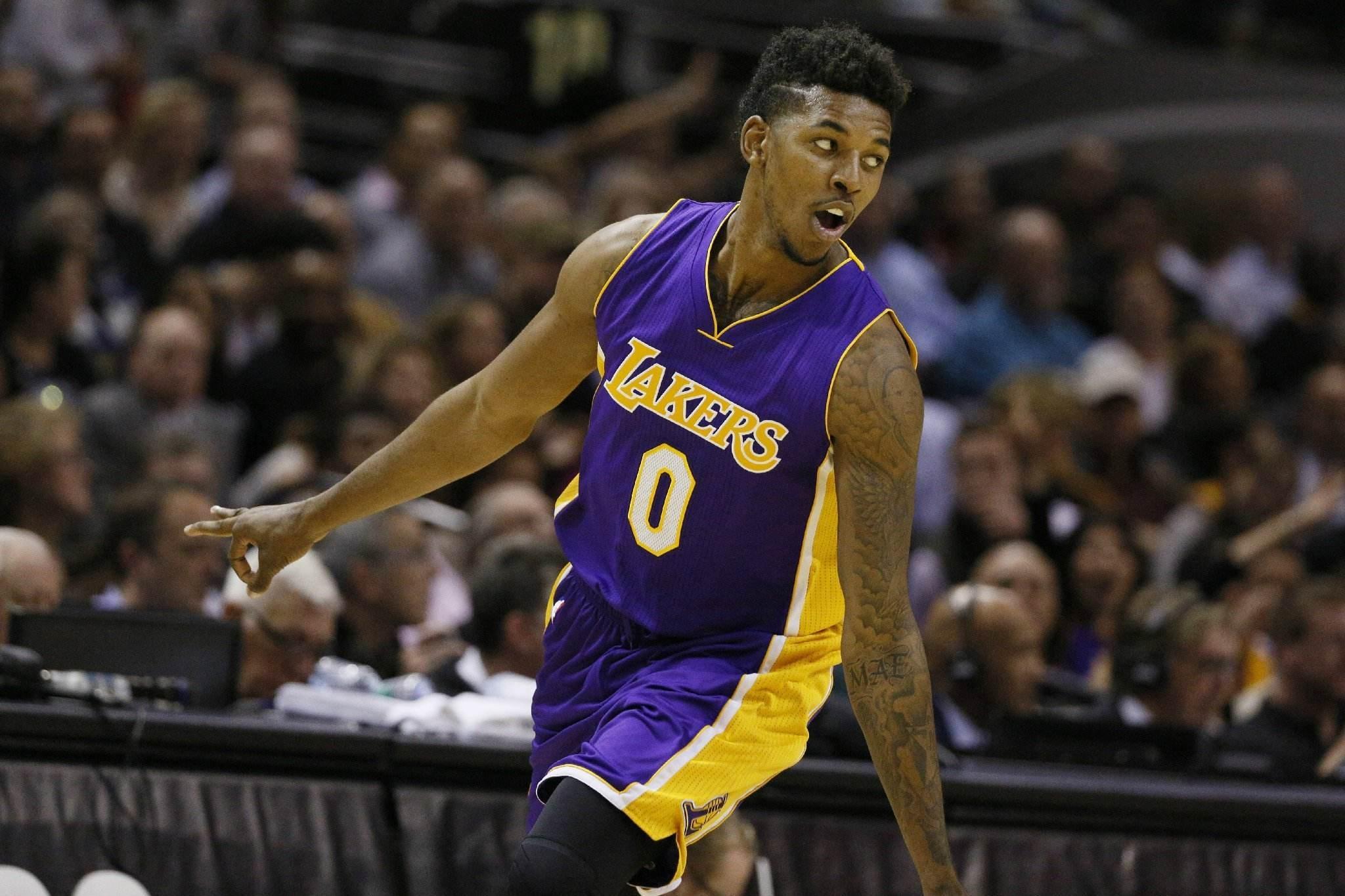 后腰补位 后腰补位