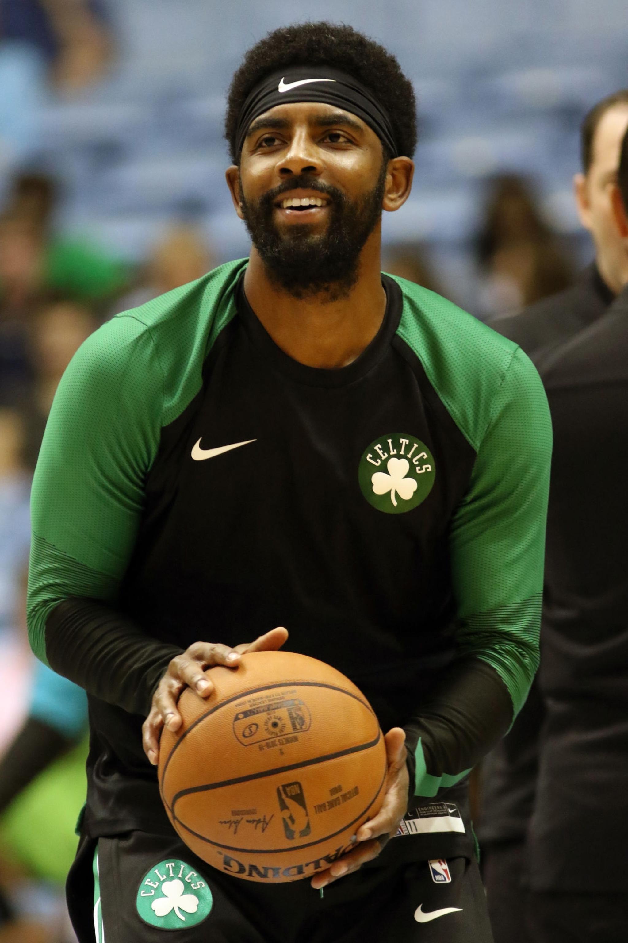 缺少纵深牵 缺少纵深牵